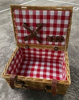 （分類：）位於 。 由 Mn42JKL 提交（商品編號 1154158053，圖片 1）。簡介： 。