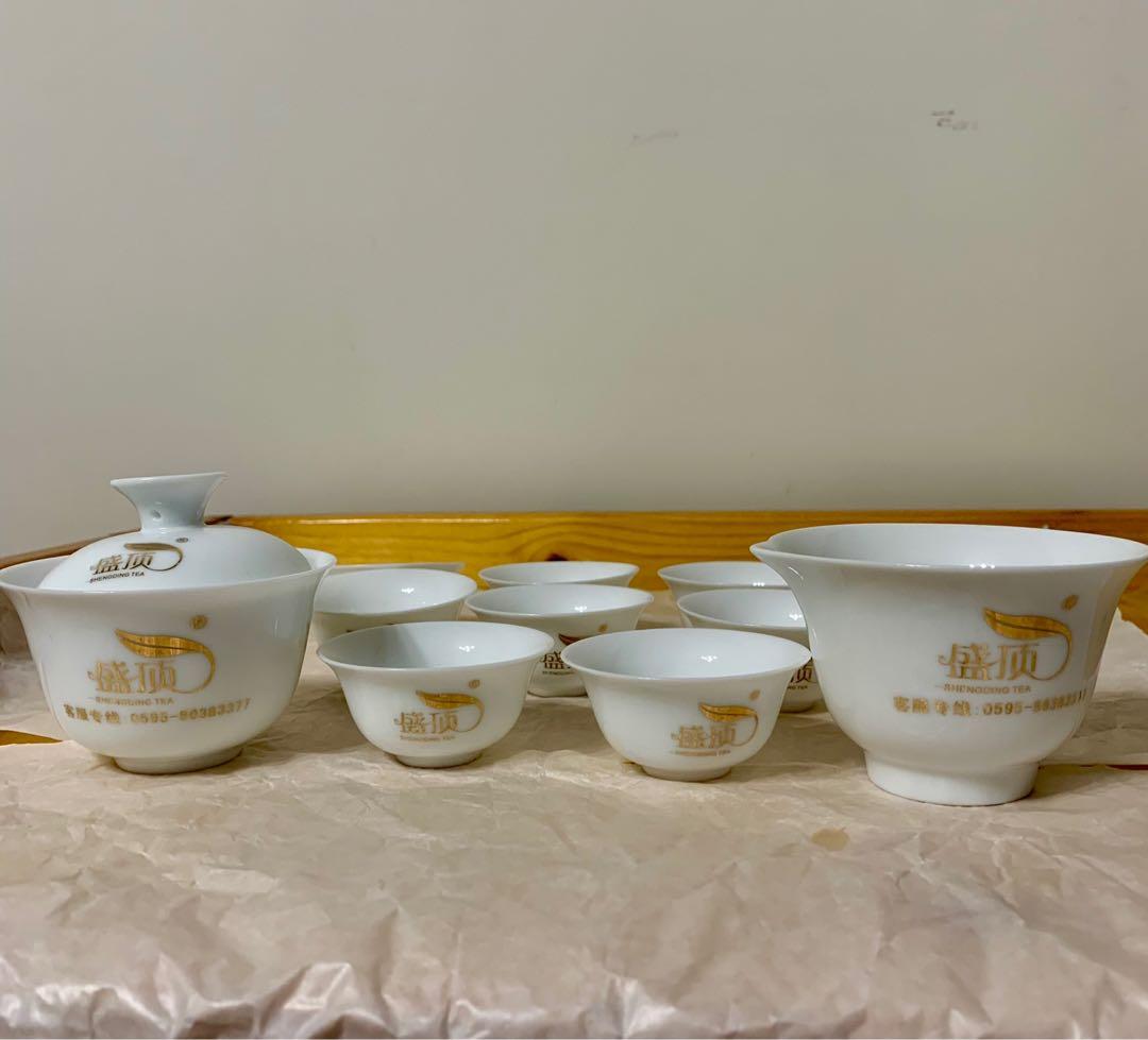 盛頂薄陶瓷一套十一件茶杯公道杯蓋碗shengding A Set Of Porcelain 8 Tea Cups With Gaiwan And Fairness Cup Gong Dao Bei Yue Hwa 摩羅街upper Lascar