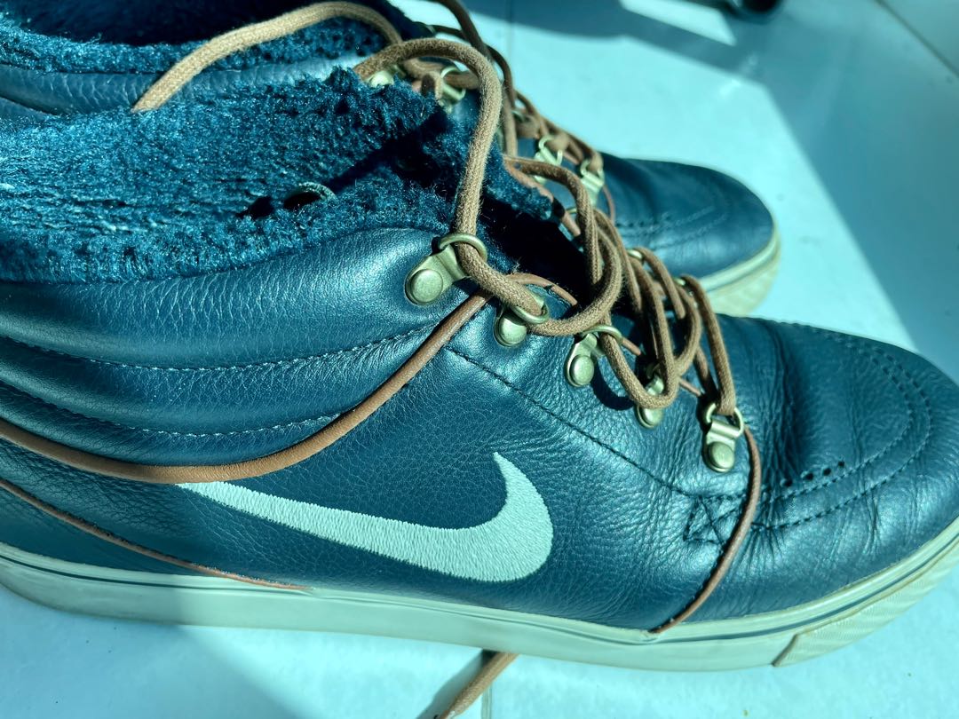 nike genuine leather shoes