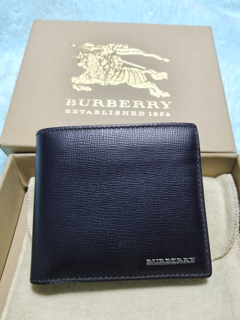 Burberry wallet 2017 new arrivals