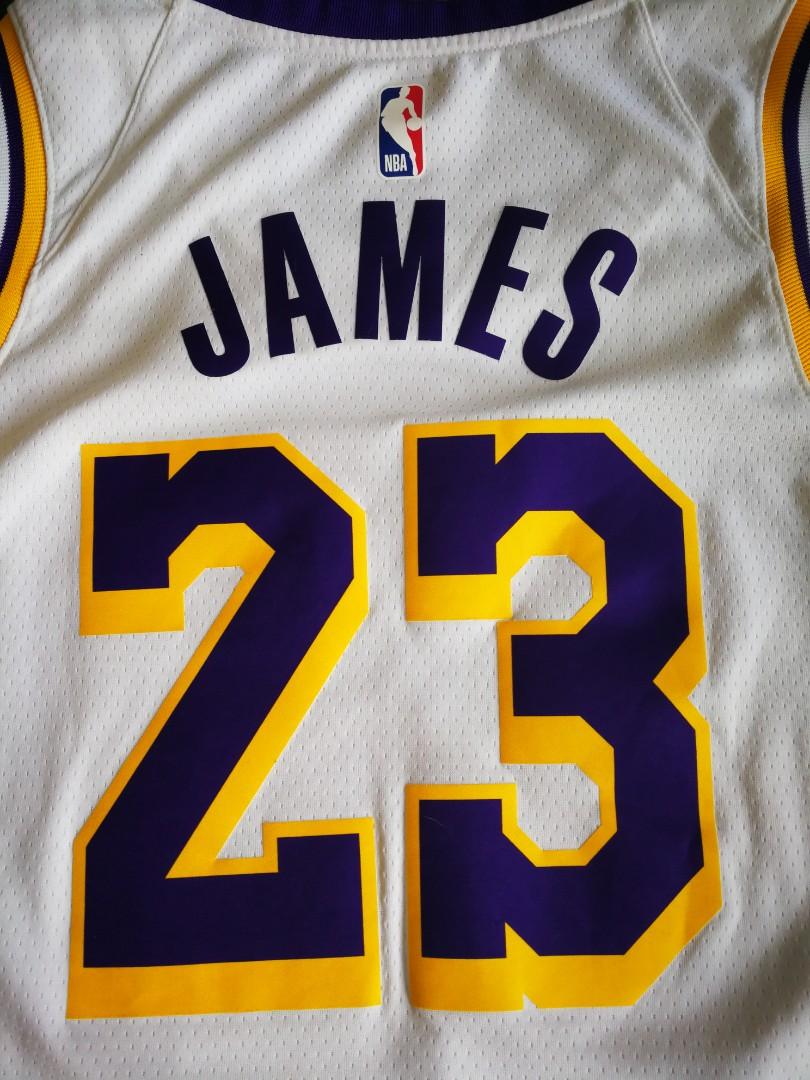 Vintage Adidas Lebron James Cavaliers Jersey, Hobbies & Toys, Memorabilia &  Collectibles, Fan Merchandise on Carousell