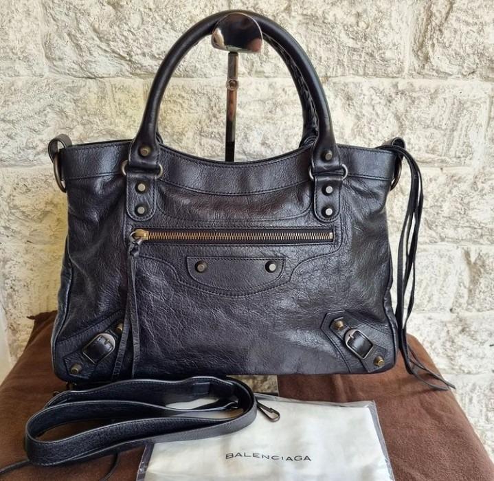 Balenciaga classic town store