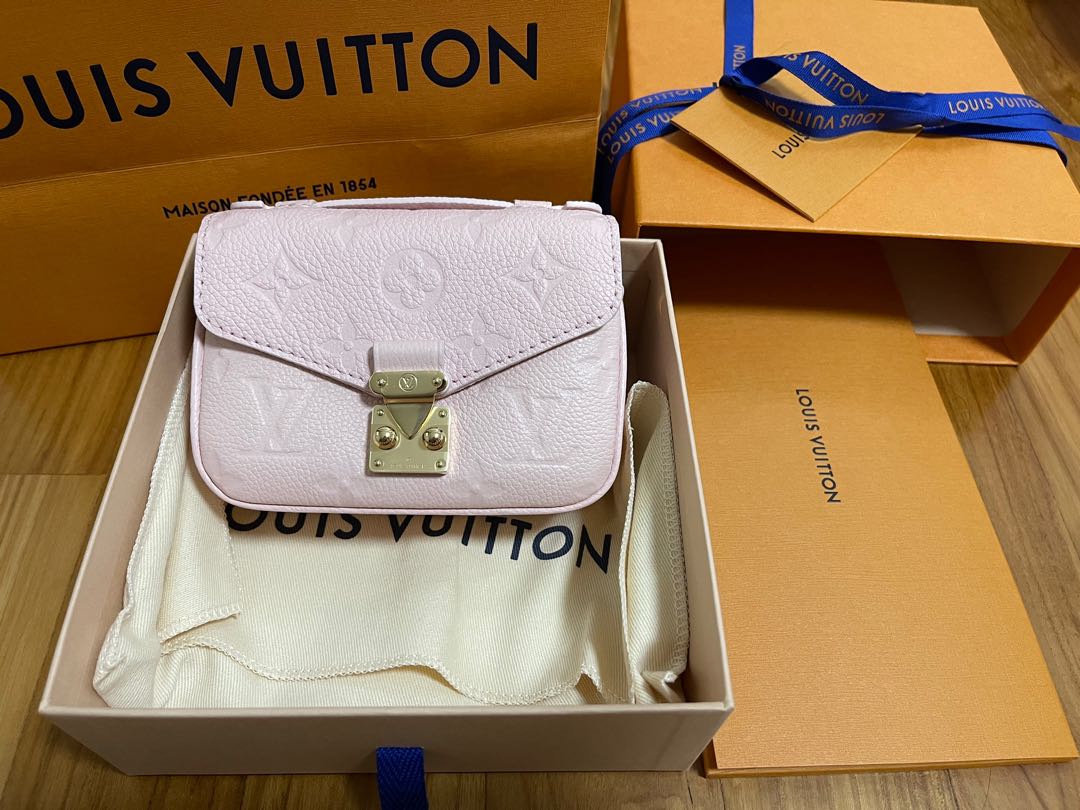 Pre-Owned Louis Vuitton Micro Metis Bag 196448/1