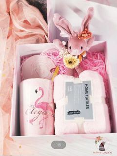 (Category: ) located in . Submitted by trendzclosets (Listing ID 1154305502, Image 1). Description: .