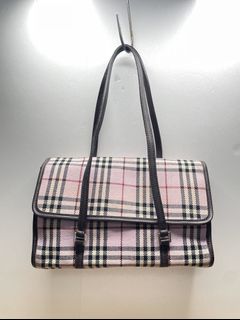 （分類：）位於 。 由 hailey.kh 提交（商品編號 1154334287，圖片 1）。簡介： 。