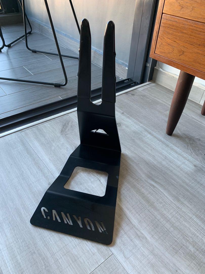 canyon bike stand