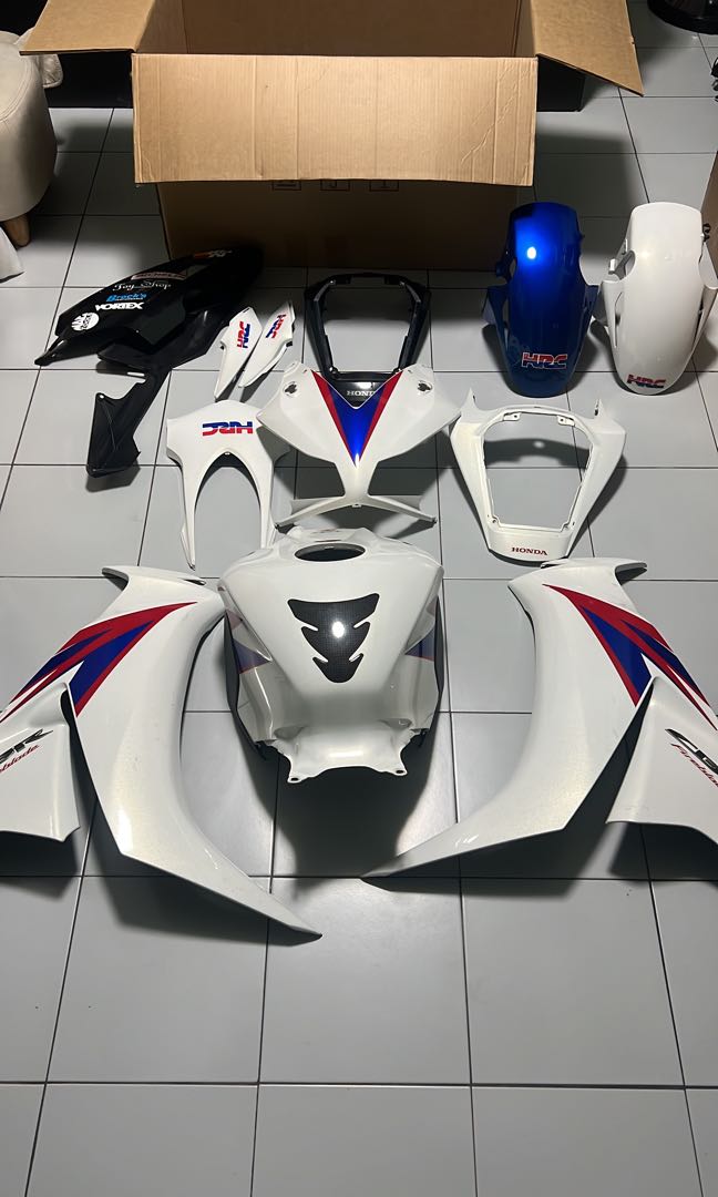cafe fairings for motorcycles