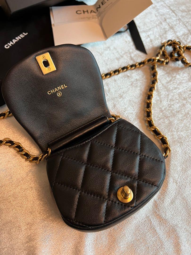 Chanel 小皮具包包, 名牌, 手袋及銀包- Carousell