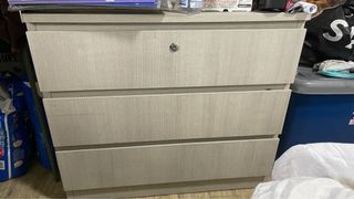 (Category: ) located in . Submitted by shashry (Listing ID 1154179872, Image 1). Description: .