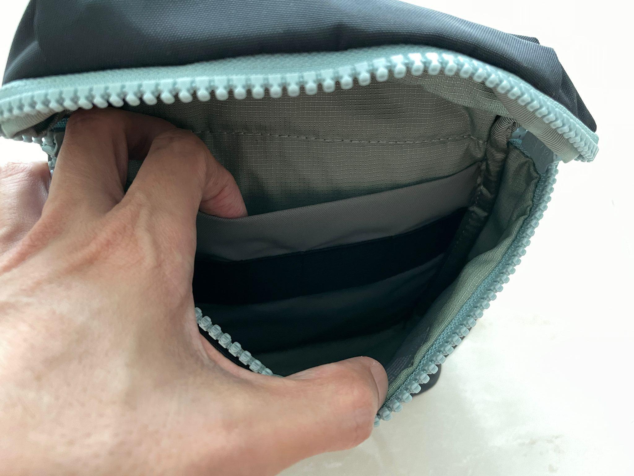 Crumpler The MiniByte Sling Bag