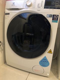 (Category: ) located in . Submitted by diyannanq (Listing ID 1154157697, Image 1). Description: .