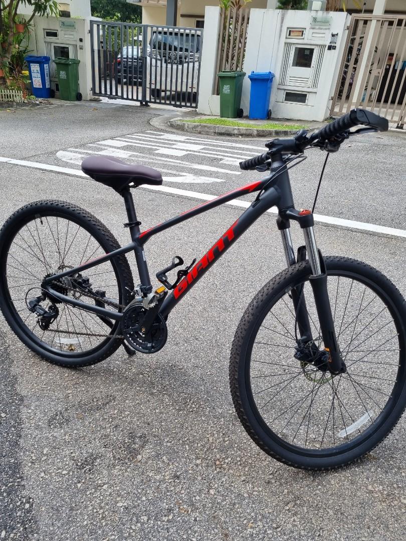 GIANT Mountain Bike ATX 810 XS 27.5 Sports Equipment Bicycles