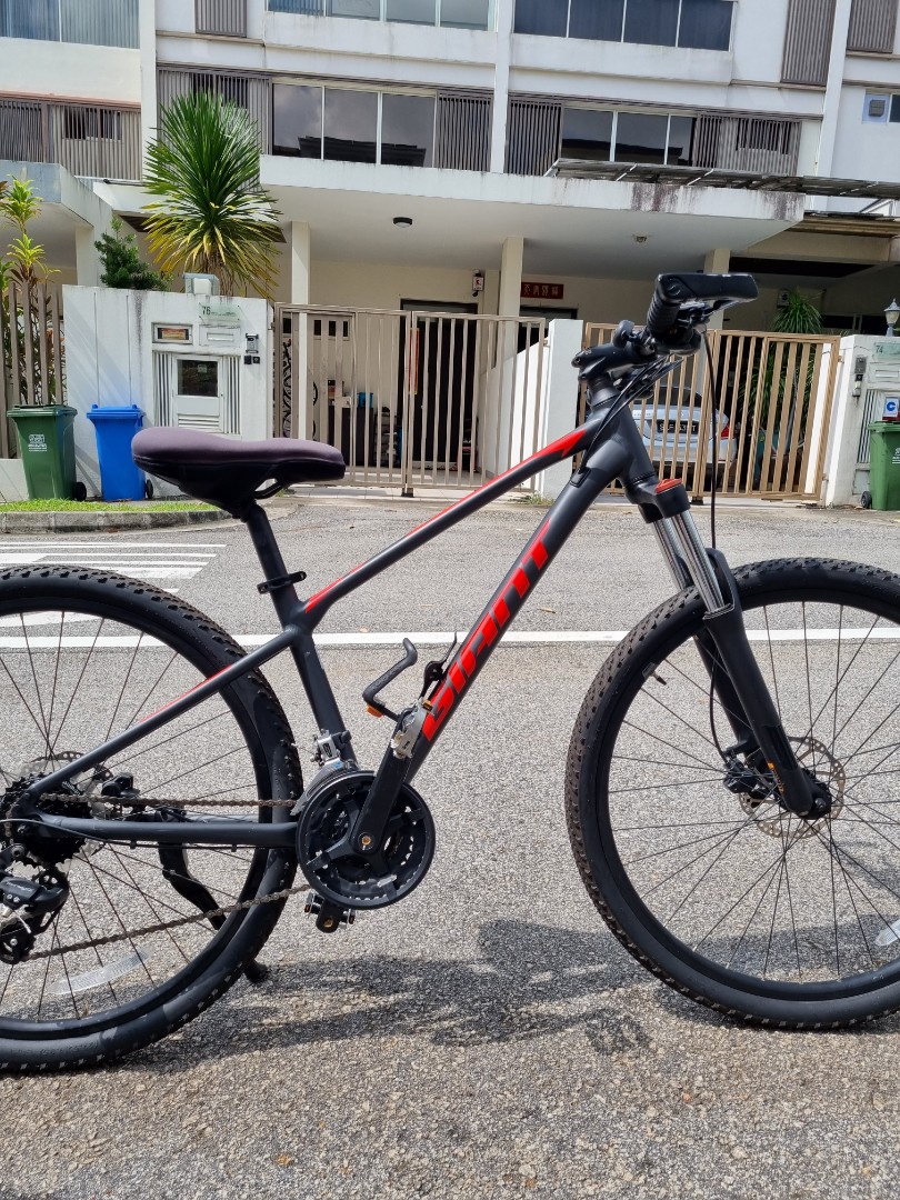 GIANT Mountain Bike ATX 810 XS 27.5 Sports Equipment Bicycles Parts Bicycles on Carousell
