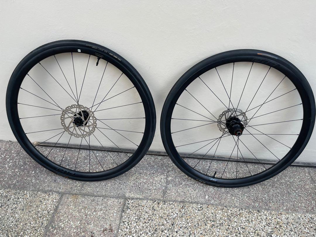 Giant pr2 wheelset best sale tubeless