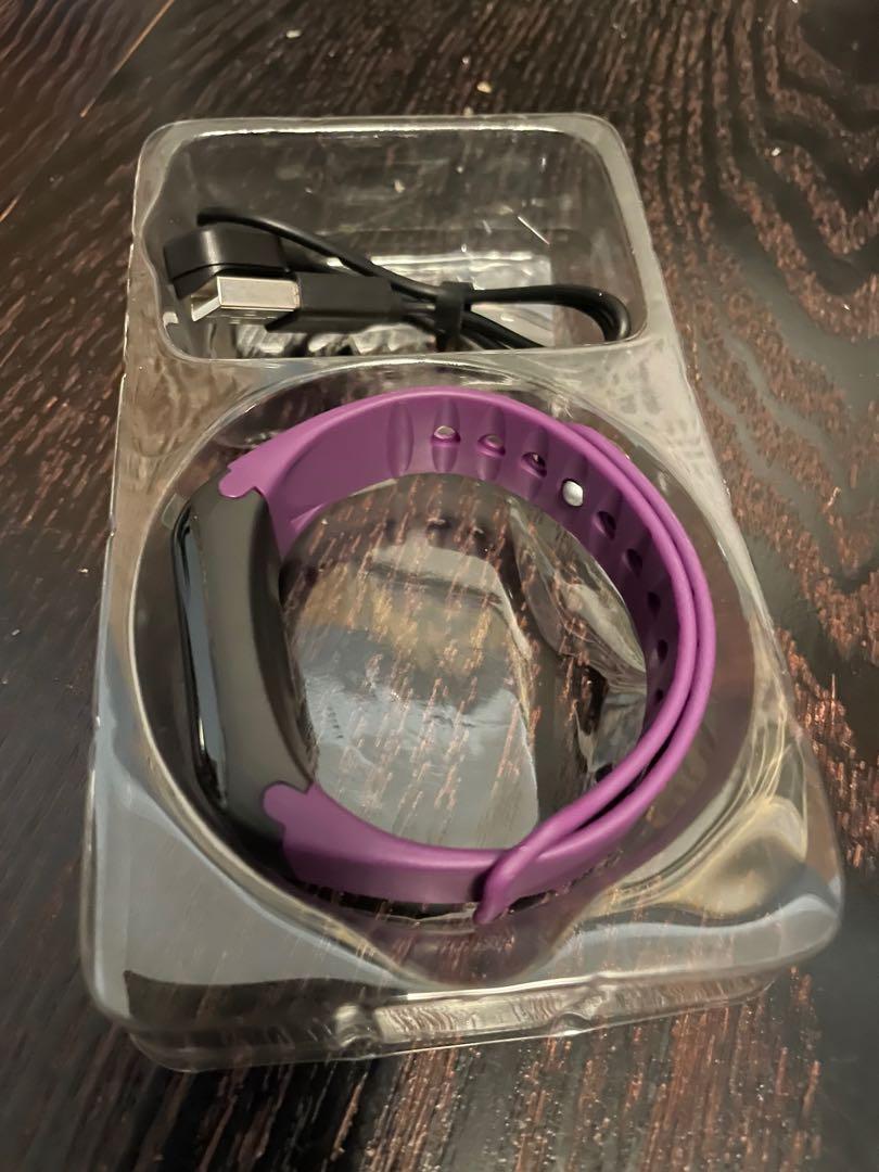 H 2025 band fitbit