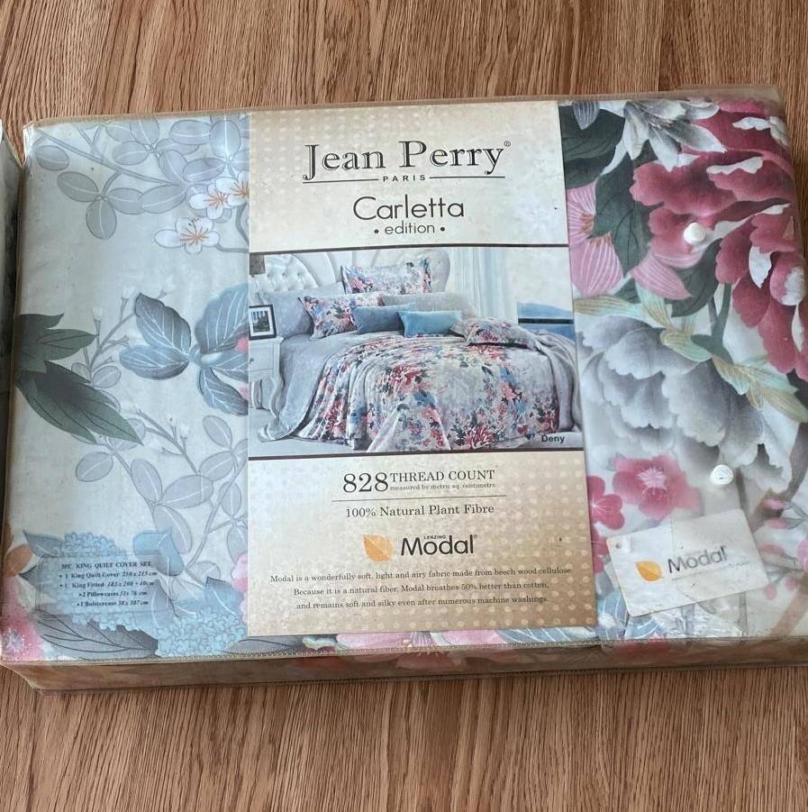 Jean Perry King size quilt cover set, Furniture & Home Living