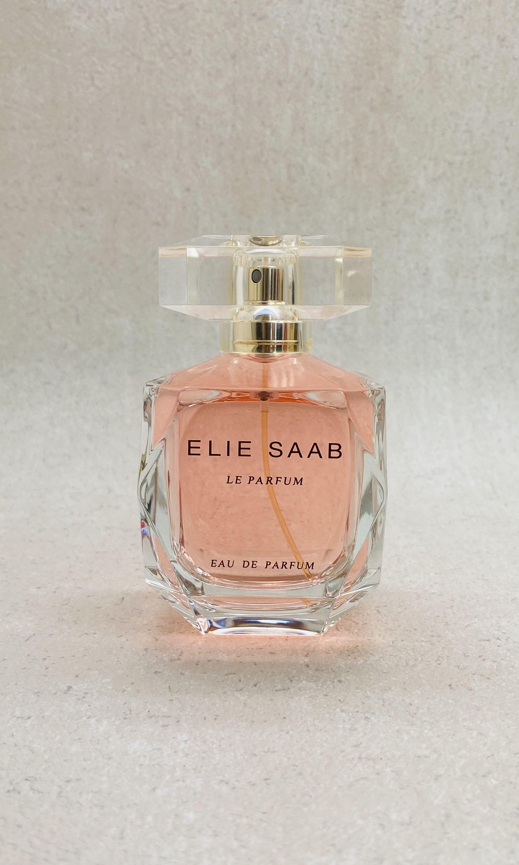Elie saab hotsell le parfum harga