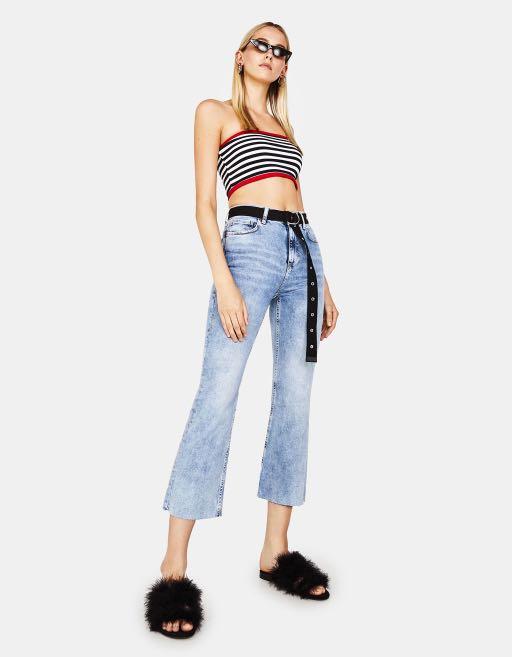 Kick Flare Light washed Jeans [BERSHKA] (Category: Jeans) located in Quezon City. Submitted by dunkingoughnuts (Listing ID 1154153050, Image 1). Description: RFS: Does not fit anymore 😞 Used: more than twice Can be bundled to other pants on my catalog/profile.
