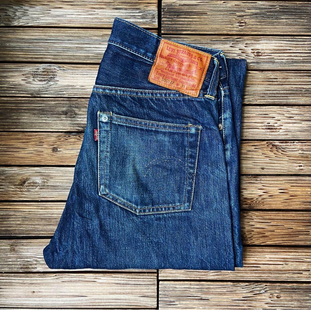 Levis Vintage Clothing 44501 S501XX Made in USA W31 L29 555