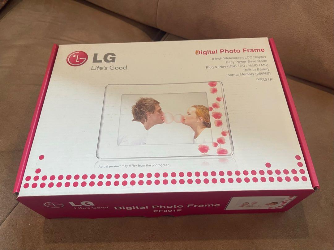 LG Digital Photo Frame 8 inch Widescreen LCD Display PF391P, Furniture