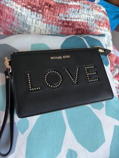 (Category: ) located in . Submitted by WhenasCloset (Listing ID 1154184210, Image 1). Description: .