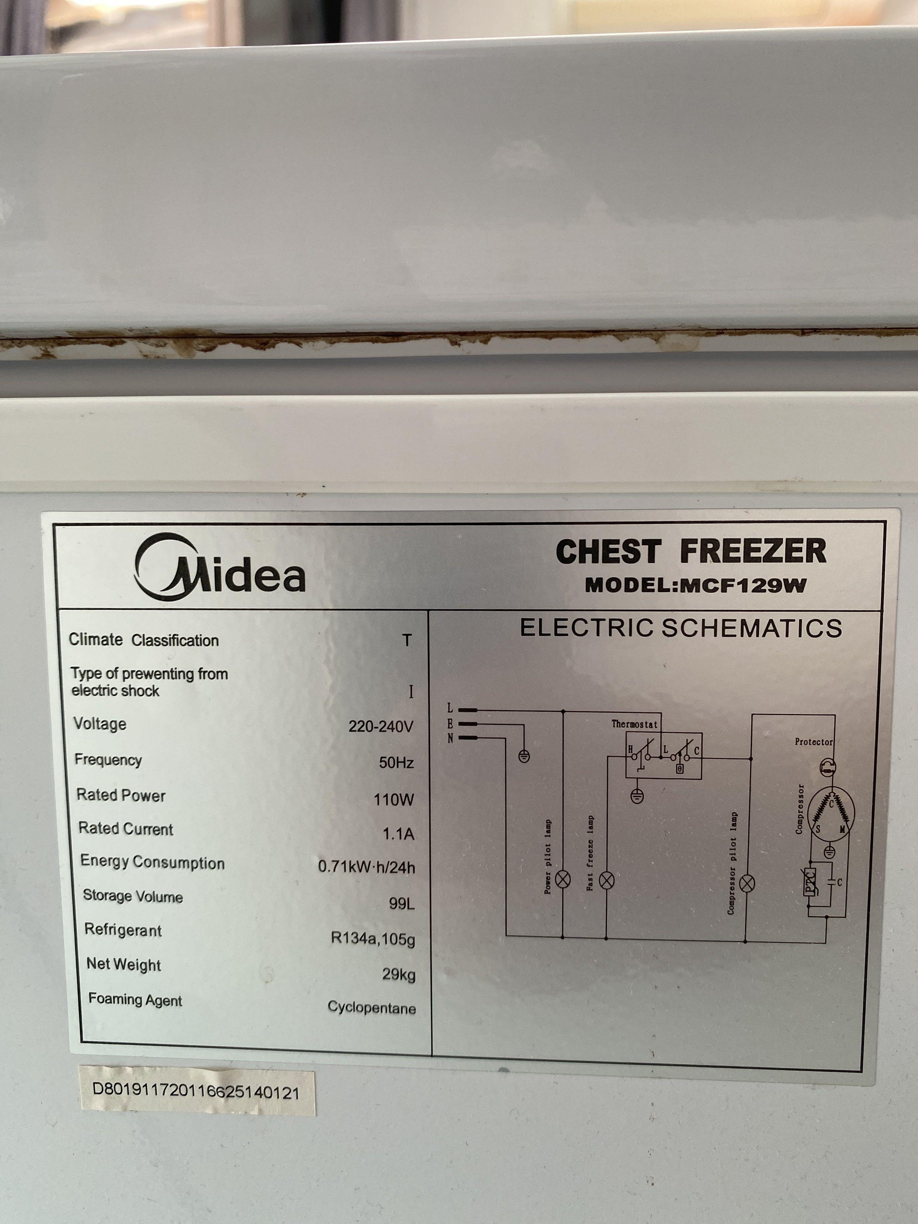Midea Chest Freezer MCF129W, TV & Home Appliances, Kitchen Appliances