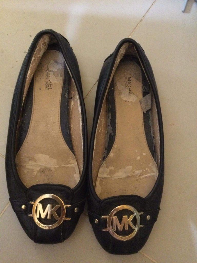 dillards mk shoes