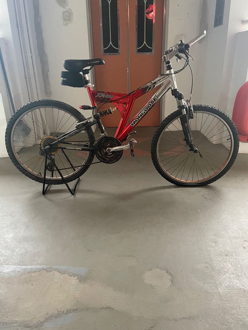 Mongoose XR 100 Mountain Bike Bicycle Sports Equipment Bicycles