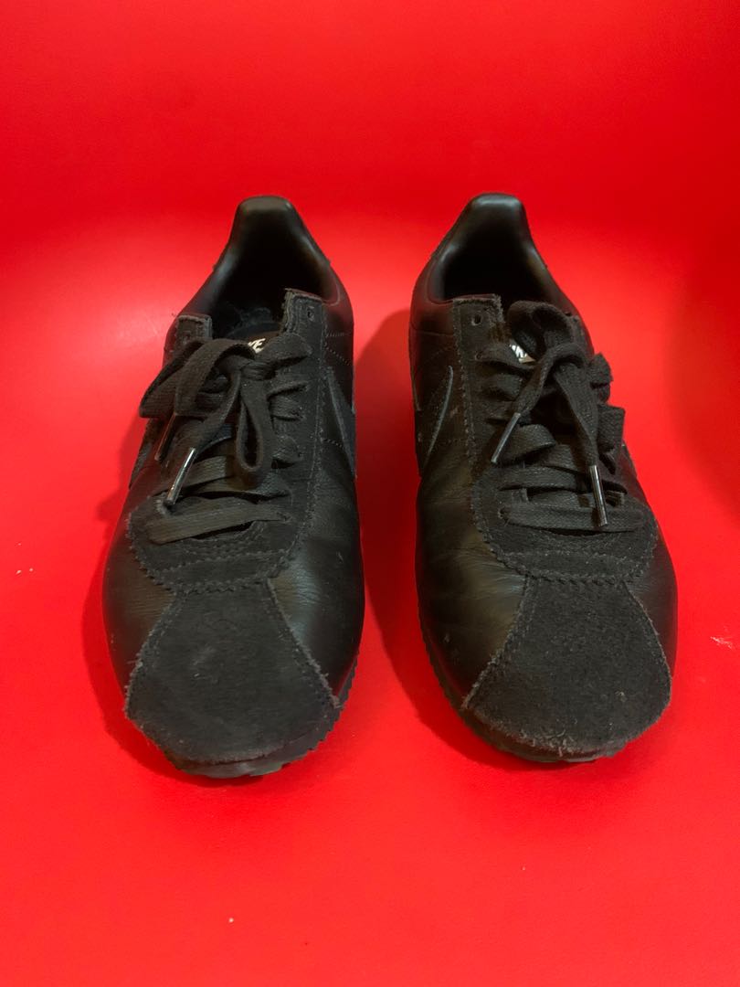 Nikeid cortez top