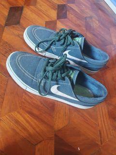 Nike Janoski Size 8.5