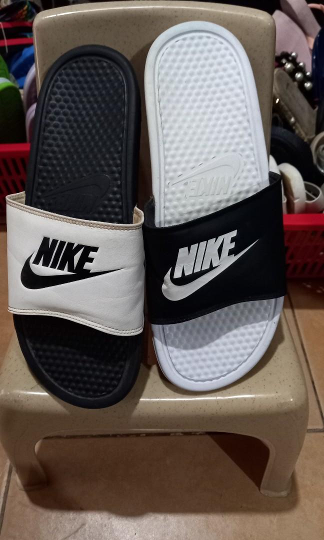 mismatch nike slides