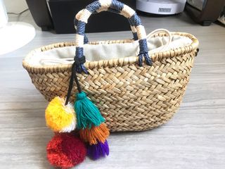 （分類：）位於 。 由 caroururu 提交（商品編號 1154279270，圖片 1）。簡介： 。