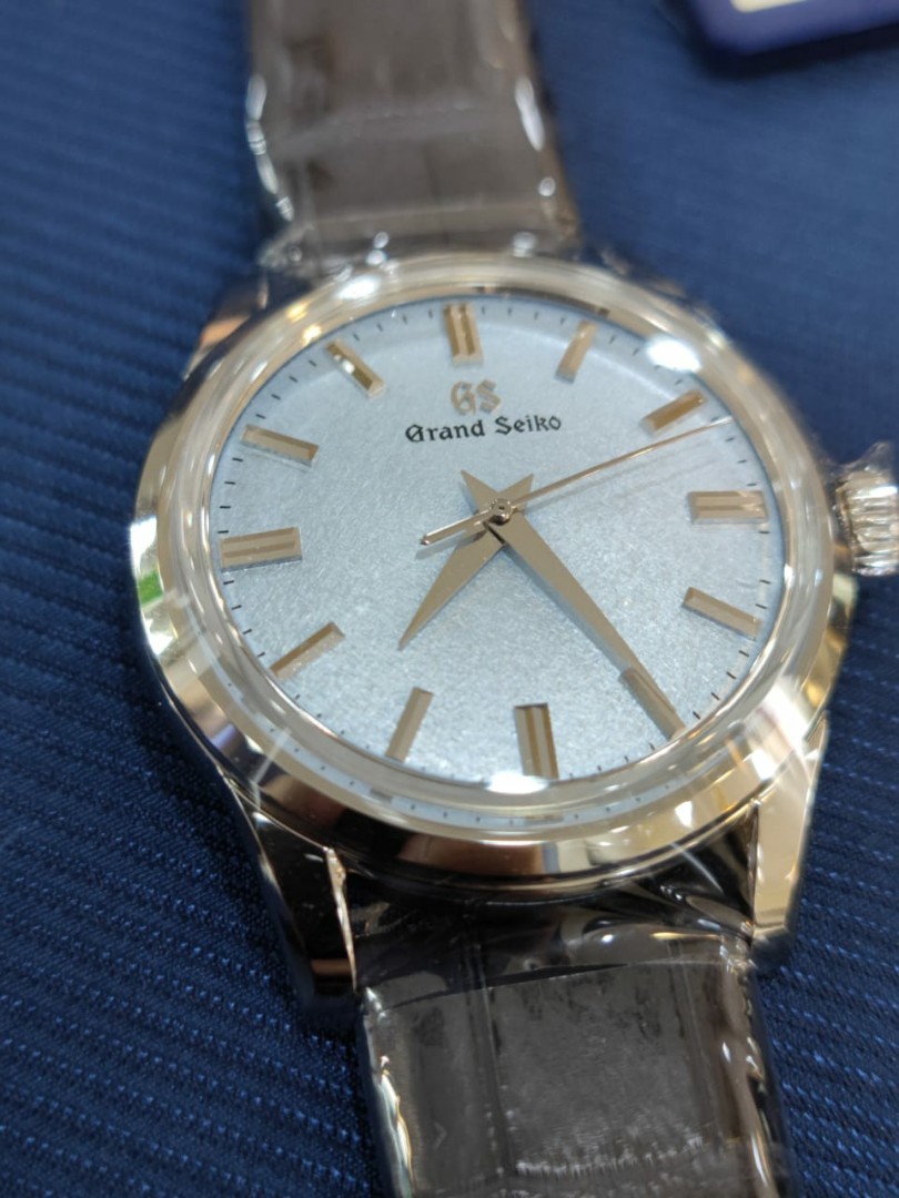 OwnOne: Grand Seiko SBGW283 offer me at RM17550 or above, Men's Fashion,  Watches & Accessories, Watches on Carousell