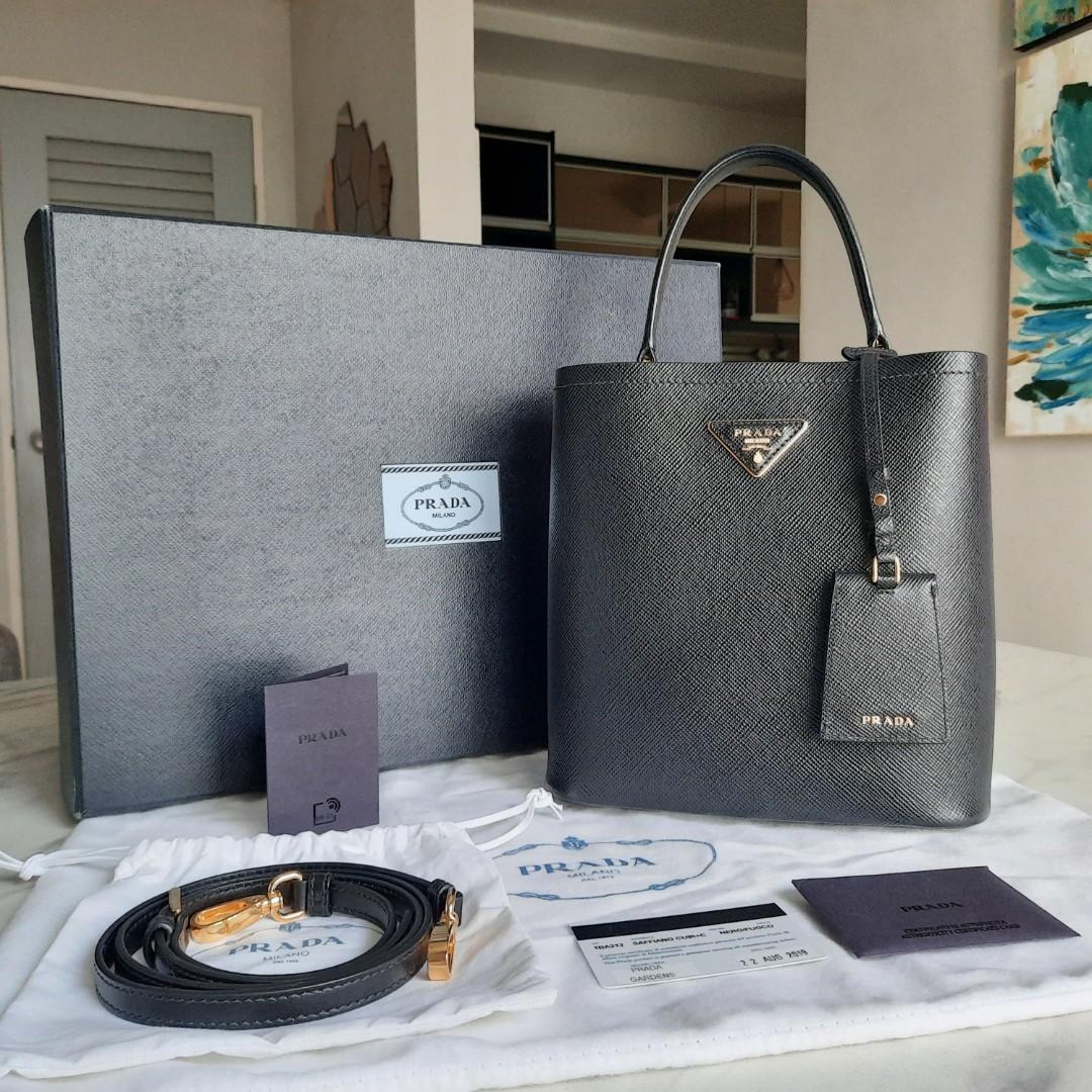 Prada Saffiano Medium Bag, Luxury, Bags & Wallets on Carousell