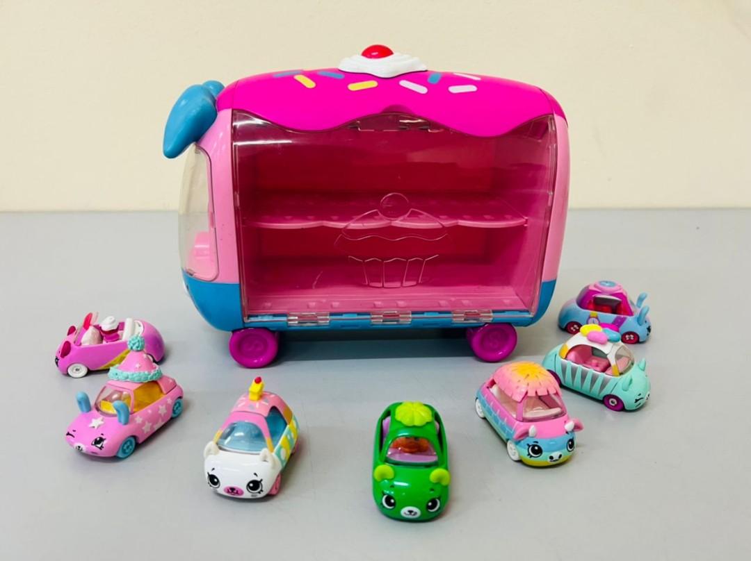 Shopkins Cutie Cars Play n Display Cupcake Van Playset Moose Toys - ToyWiz