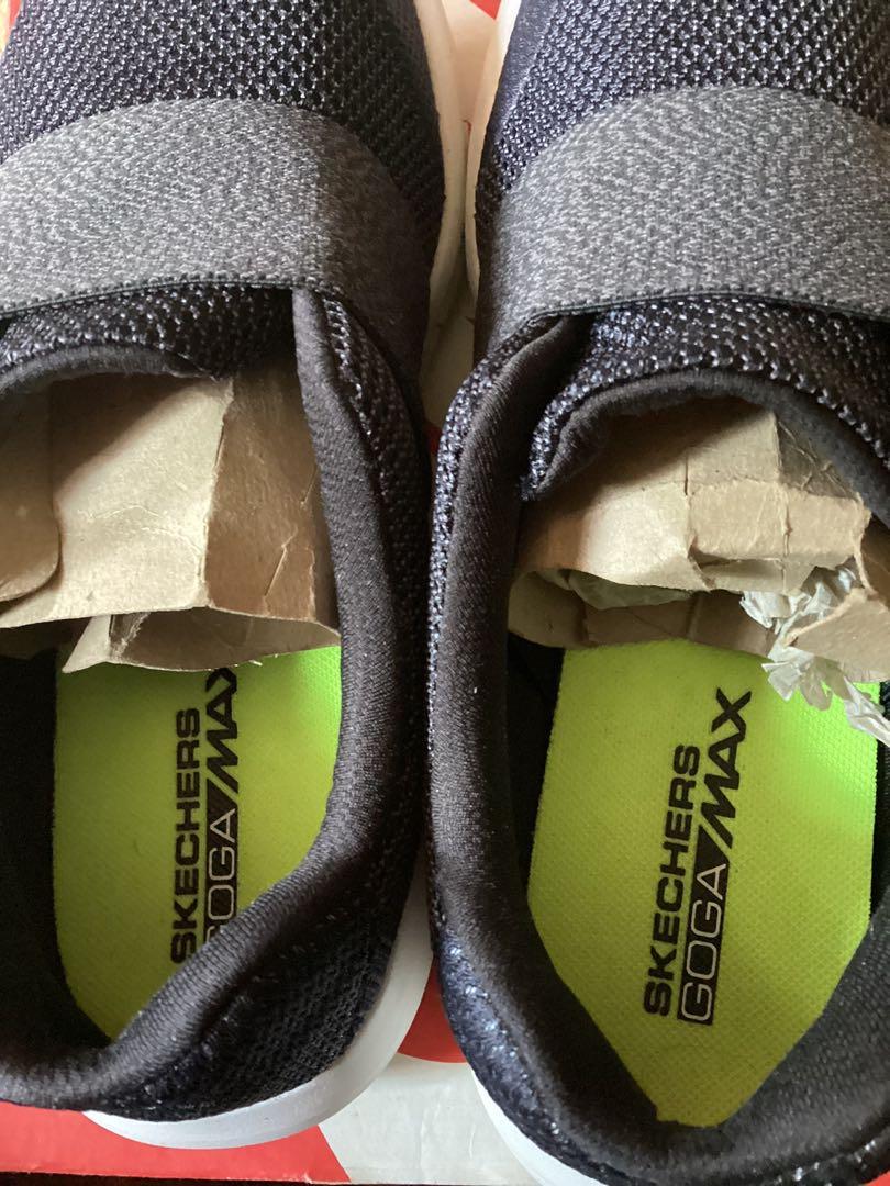 Skechers go hotsell flex goga max