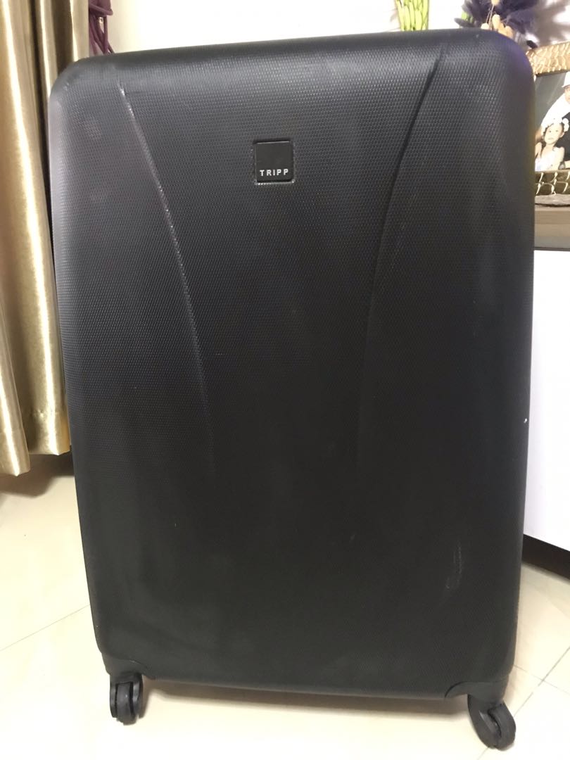 Tripp graphite large suitcase Hobbies Toys Travel Luggage on