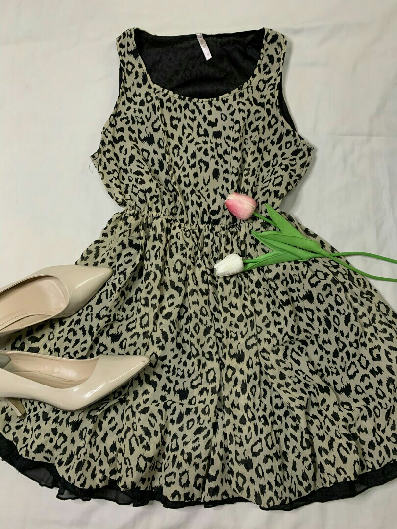 Vintage Dress with Price Tag, Women's Fashion, Dresses & Sets, Dresses