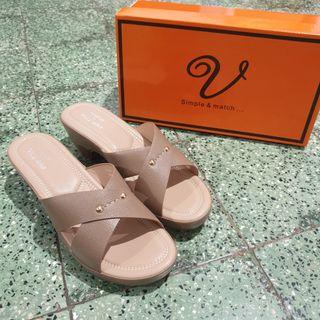 VIZZANO Wedges Hak Wanita