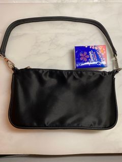 （分類：）位於 。 由 RapuzelStoree 提交（商品編號 1154300691，圖片 1）。簡介： 。