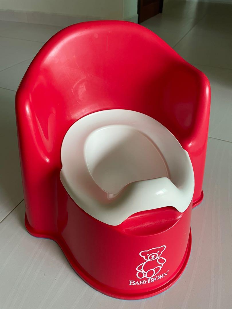 Red potty chair top