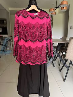 (Category: ) located in . Submitted by closet.atelier (Listing ID 1154401643, Image 1). Description: .