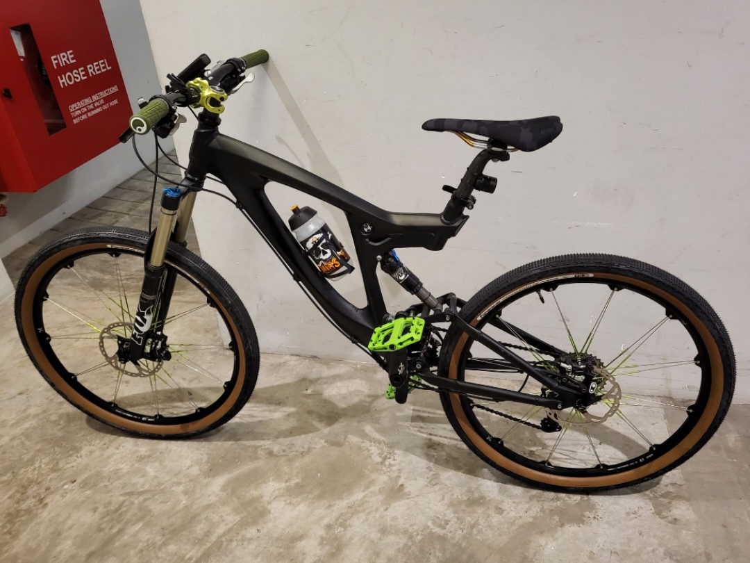 Bmw enduro top mountain bike