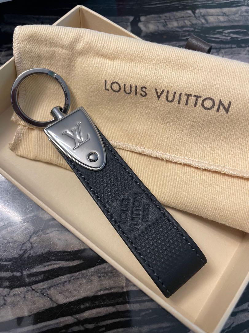 Authentic Louis Vuitton Key ring chain extender, Luxury, Bags & Wallets on  Carousell