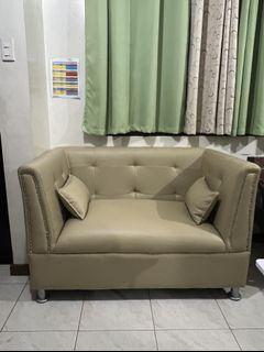 Brandnew sofa moving out sale newly upholstered set