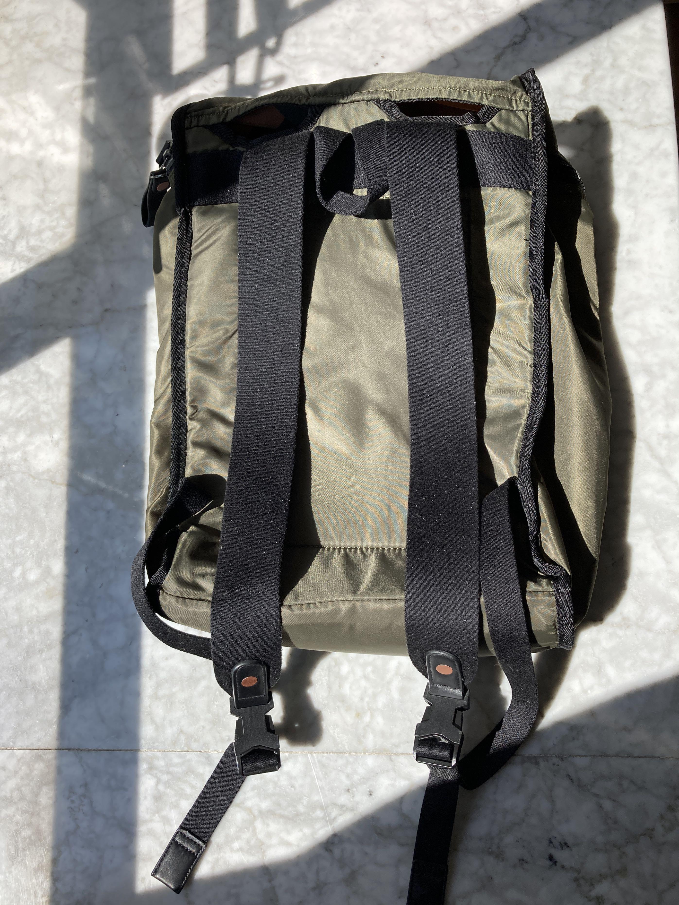 Calvin Klein Reversible Camo print nylon backpack 雙面迷彩背包, 男