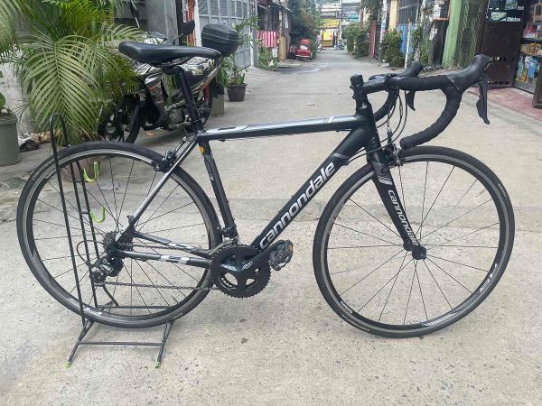 Cannondale CAAD 8 Road Bike Sports Equipment Bicycles Parts