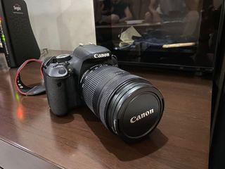CANON 600D WITH 18-135MM LENS