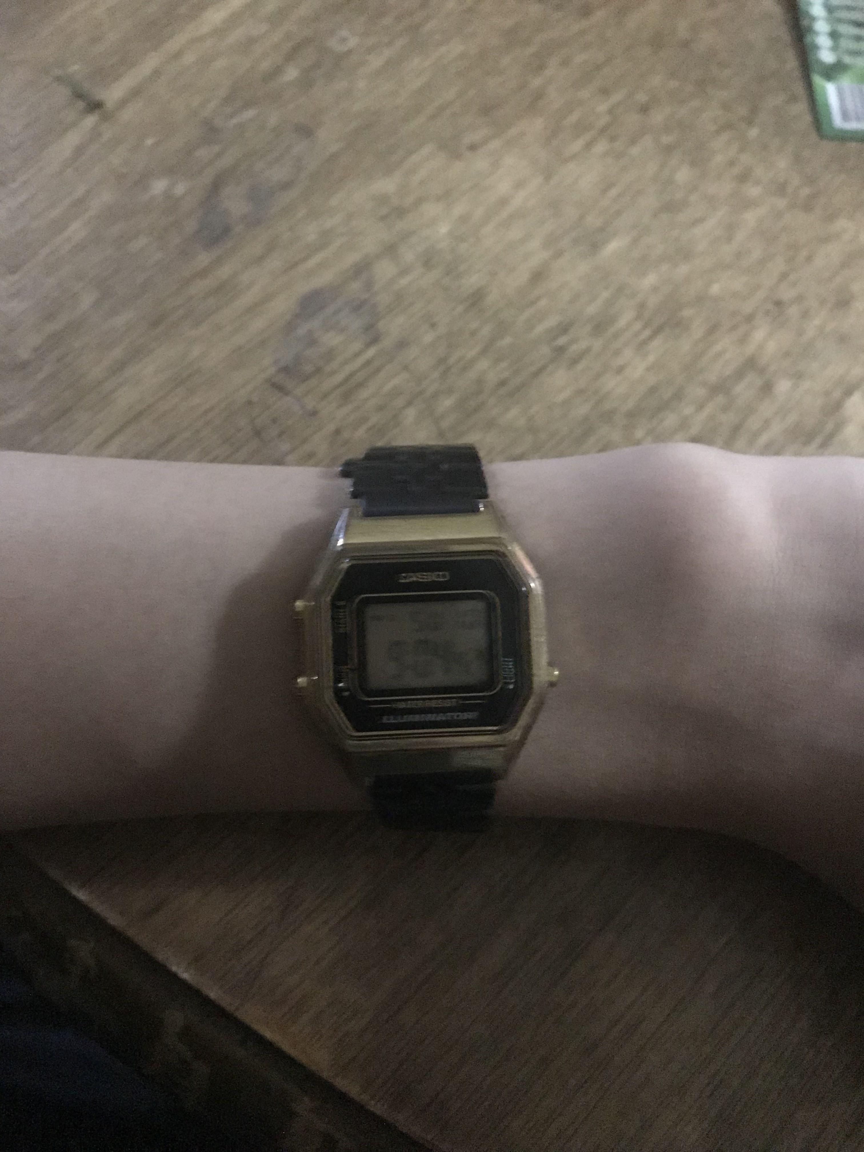 Casio watch original (Category: Women's Watches) located in Pasig City. Submitted by drexelmonte (Listing ID 1154496591, Image 3). Description: Forsalee casio watch original.