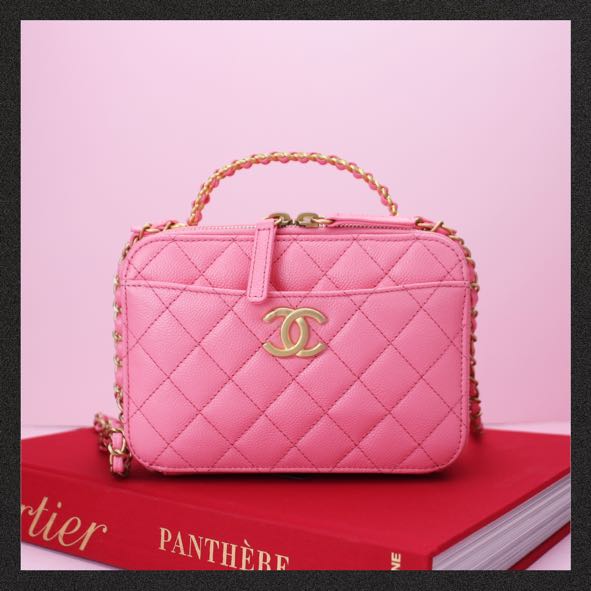 Chanel Small Vanity Case with Top Handle (22s), Women's Fashion, Bags